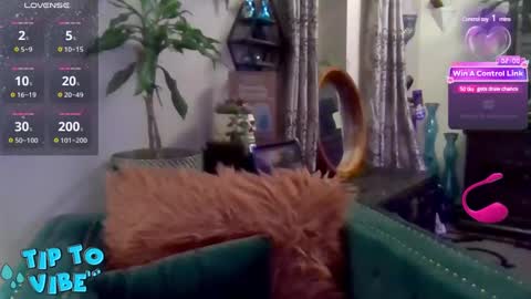 Snapshot of solesticia chatting on January 6, 2025, 4:15 am solesticia online show from January 6, 2025, 4:15 am