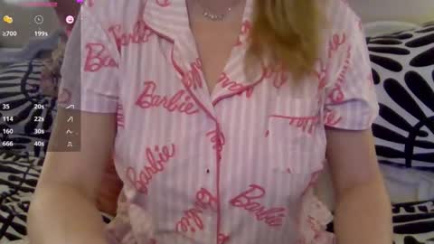 solesticia online show from January 6, 2026, 1:15 pm