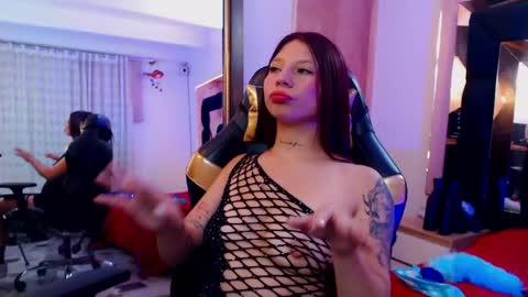 Fernada Rodriguez online show from May 15, 2026, 5:03 am
