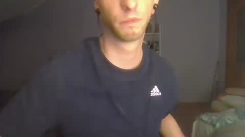 Snapshot of solid_flow chatting on April 7, 2026, 6:41 pm solid_flow online show from April 7, 2026, 6:41 pm