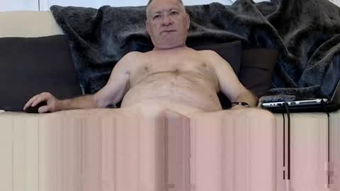 Snapshot of soloman7 chatting on October 28, 2025, 5:11 am jeff online show from October 28, 2025, 5:11 am