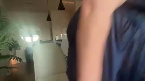 Snapshot of someonespeicial chatting on March 16, 2026, 1:11 am someonespeicial online show from March 16, 2026, 1:11 am