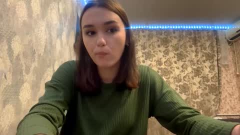 Snapshot of somerfrieler chatting on October 28, 2025, 2:09 pm Hello My name is Jane im new model here and little but shy but curious. online show from October 28, 2025, 2:09 pm