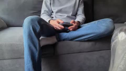 Sondages online show from March 26, 2026, 8:09 am