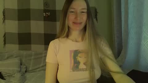 Snapshot of song_to_the_siren chatting on December 3, 2024, 10:06 am Mary online show from December 3, 2024, 10:06 am