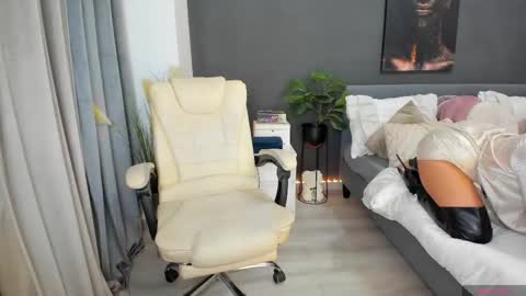 Snapshot of sonia__rey chatting on May 16, 2026, 10:30 pm Sonia Rey online show from May 16, 2026, 10:30 pm