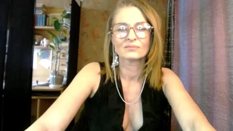 Sonia online show from March 20, 2026, 2:44 pm