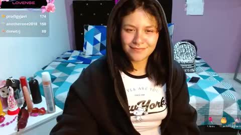 Snapshot of sonialatin69 chatting on February 7, 2025, 9:47 am sonialatin69 online show from February 7, 2025, 9:47 am