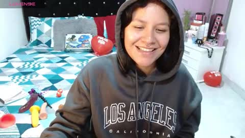 Snapshot of sonialatin69 chatting on February 22, 2025, 12:40 pm sonialatin69 online show from February 22, 2025, 12:40 pm