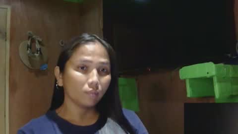 soniarey534 online show from May 11, 2026, 4:04 pm
