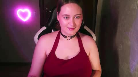 Snapshot of sonibear chatting on September 12, 2025, 10:32 pm OksiFels online show from September 12, 2025, 10:32 pm