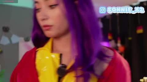 Snapshot of sonnie_mami chatting on October 1, 2025, 1:28 pm Sonnie online show from October 1, 2025, 1:28 pm