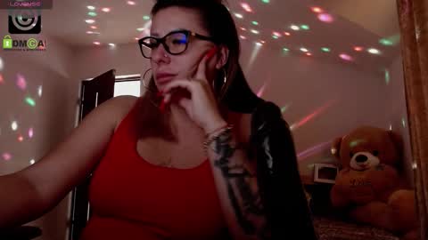 Snapshot of sonyadevon chatting on October 13, 2025, 6:57 am Sonia online show from October 13, 2025, 6:57 am