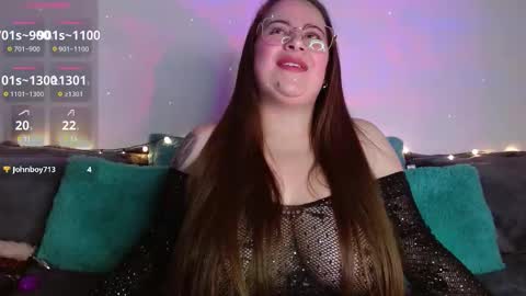 Snapshot of soofy__ chatting on October 23, 2025, 3:17 am soofy online show from October 23, 2025, 3:17 am