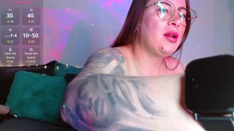 soofy online show from May 12, 2026, 3:47 am
