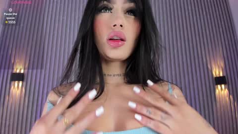 Snapshot of sophi_carter chatting on January 20, 2025, 11:13 am Sophi online show from January 20, 2025, 11:13 am