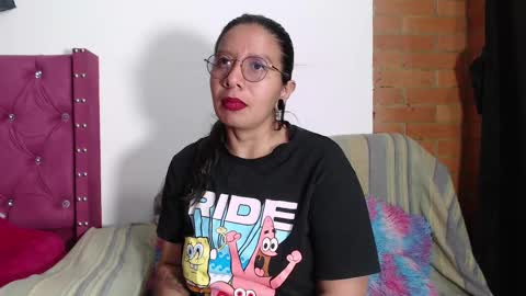 Snapshot of sophia_666_ chatting on October 4, 2025, 5:49 am Sophia online show from October 4, 2025, 5:49 am