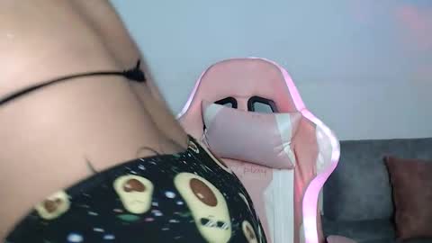 Snapshot of sophia_dazza398 chatting on June 6, 2026, 1:11 am sophia online show from June 6, 2026, 1:11 am
