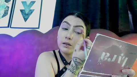 sophia hottie online show from May 27, 2026, 2:47 pm