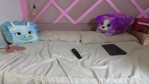 Sophia Grand online show from June 5, 2026, 7:14 am