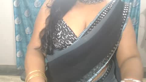 Snapshot of sophia_indian chatting on July 20, 2026, 5:22 am Sophia Tamil online show from July 20, 2026, 5:22 am