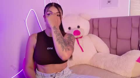 Sophia Carson online show from October 25, 2025, 9:09 pm