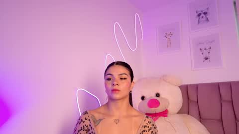 Sophia Carson online show from November 27, 2025, 7:16 pm