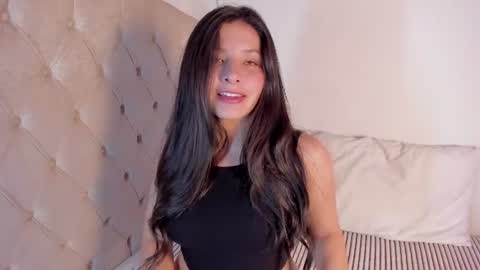 Snapshot of sophia_lov chatting on July 6, 2026, 5:04 pm Sophia online show from July 6, 2026, 5:04 pm