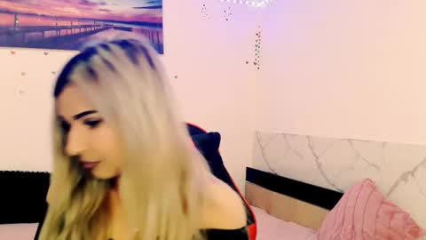 sophia smith4146 online show from March 5, 2026, 7:26 am