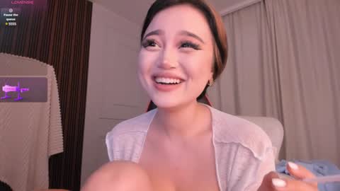 QUEEN OF SQUIRT online show from January 18, 2025, 7:15 pm