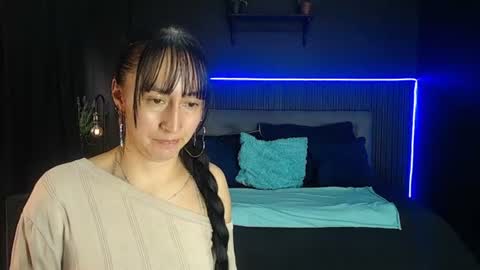 Snapshot of sophia_w_ chatting on June 23, 2026, 1:42 pm S O P H I A online show from June 23, 2026, 1:42 pm