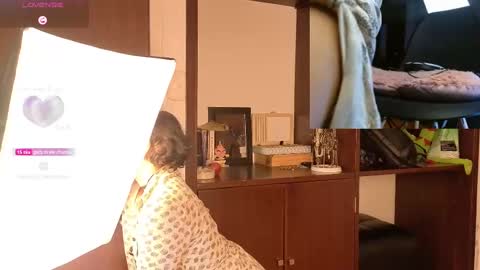 Sophia online show from September 9, 2025, 11:59 pm