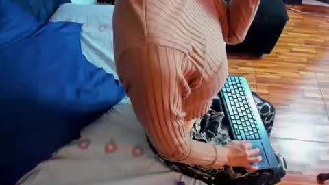 sophiamiller6 online show from March 29, 2026, 2:06 pm