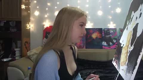 SophiaSonata online show from February 23, 2025, 4:35 pm