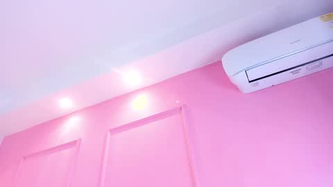 Snapshot of sophiawhite__ chatting on March 3, 2025, 7:17 pm SOPHIA online show from March 3, 2025, 7:17 pm