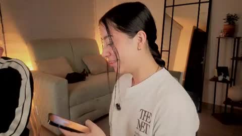 Sophie  online show from July 28, 2026, 12:18 am
