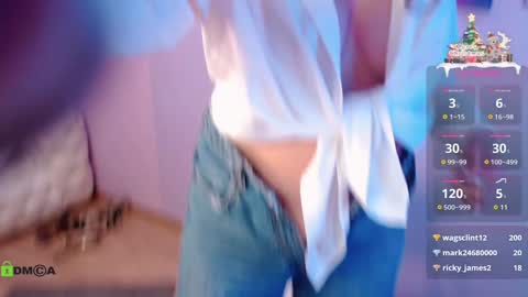 Snapshot of sophie_caring chatting on January 10, 2025, 3:48 pm Sophie online show from January 10, 2025, 3:48 pm