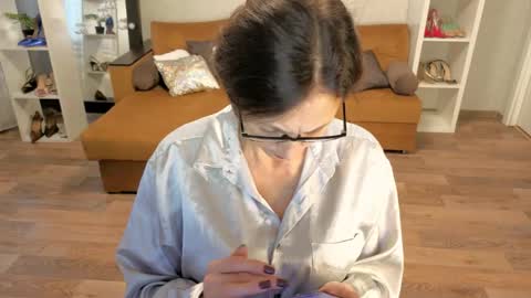 Snapshot of sophie_caring chatting on November 9, 2025, 10:57 am Sophie online show from November 9, 2025, 10:57 am