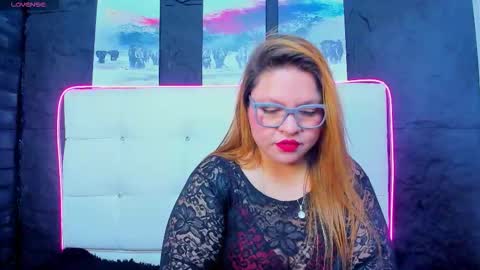 Snapshot of sophie_ebanks chatting on February 3, 2026, 10:09 am Soph online show from February 3, 2026, 10:09 am