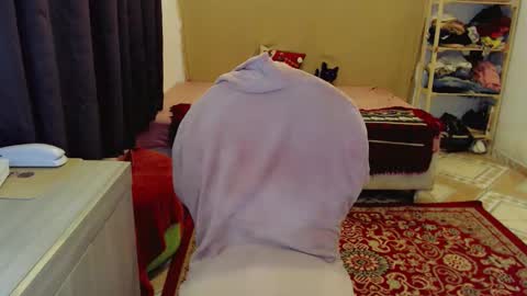 Sophie Fantasys online show from February 13, 2026, 10:28 pm