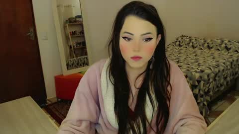 Snapshot of sophie_fantasy_hot chatting on June 15, 2026, 3:25 pm Sophie Fantasys online show from June 15, 2026, 3:25 pm