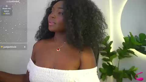 Sophie online show from April 23, 2026, 2:30 pm