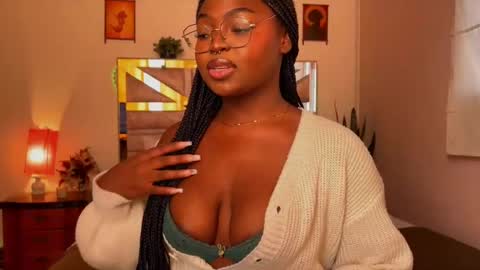 Sophie online show from August 2, 2026, 10:08 pm