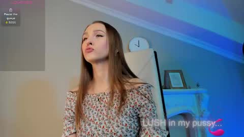 Sophie online show from May 2, 2026, 9:25 am