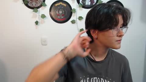 sophie_ross1 online show from September 22, 2025, 1:51 am