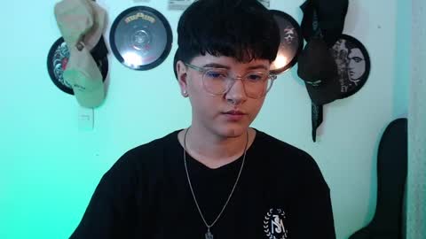 Snapshot of sophie_ross1 chatting on April 7, 2026, 12:55 am sophie_ross1 online show from April 7, 2026, 12:55 am