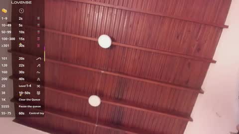 sophie_smith19 online show from March 4, 2026, 1:17 pm