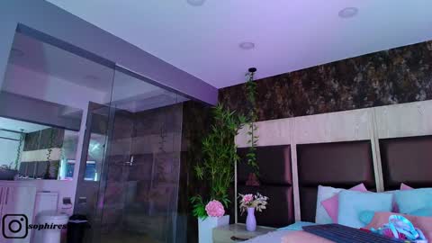 Snapshot of sophie_starx chatting on January 16, 2025, 4:38 am Sarah sophia online show from January 16, 2025, 4:38 am