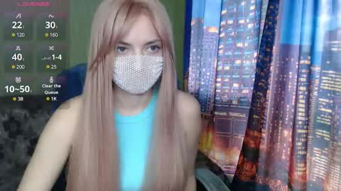 Sophie online show from March 25, 2026, 9:04 am