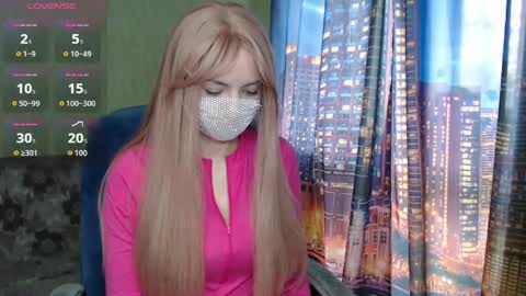 Sophie online show from April 13, 2026, 9:15 am